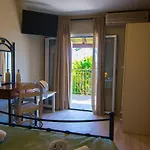 Apartament Irilena And *