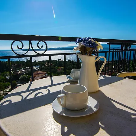 Irilena And Appartement *