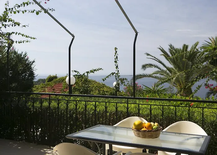 Apartment Irilena And *