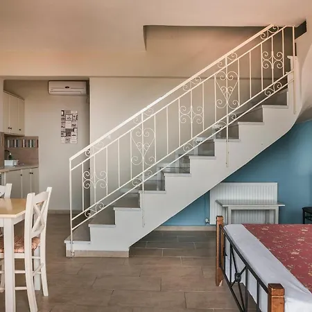 Irilena And Apartment